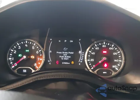 2018 Jeep Renegade Altitude Fwd из США, поврежденный, VIN ZACCJABB5JPH43067